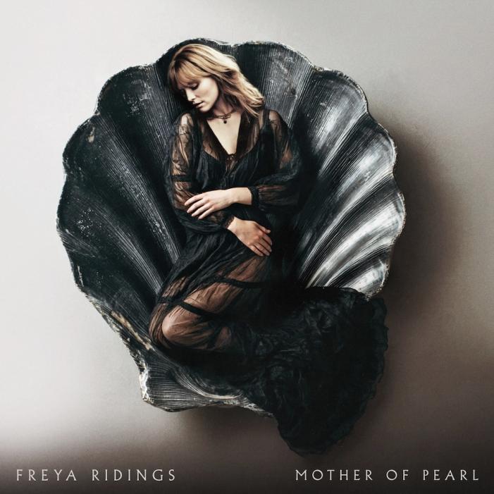 freya ridings.png